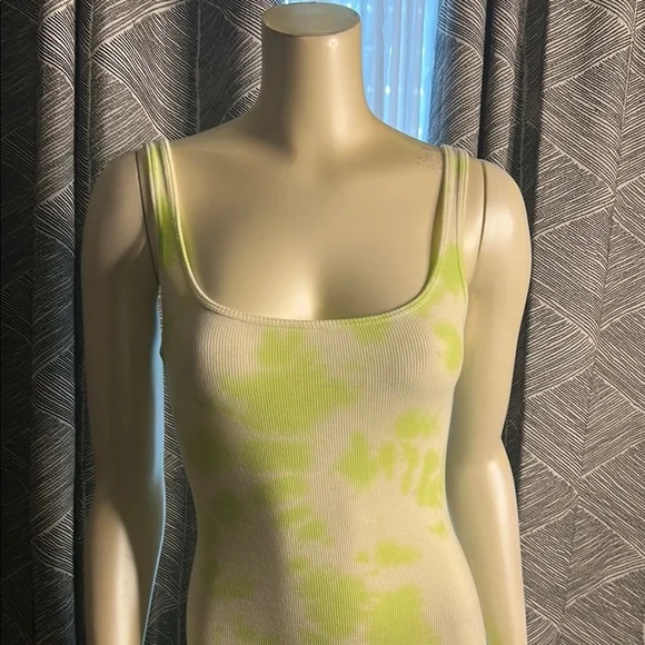 Abound Lime Tie-Dye Dress - Picture 4 of 9